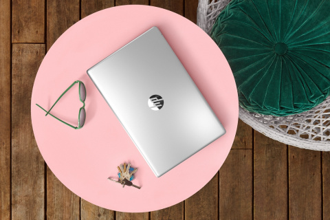 HP 17 FullHD IPS Intel Core i3-1215U 6-rdzeni 8GB DDR4 256GB SSD NVMe Windows 11