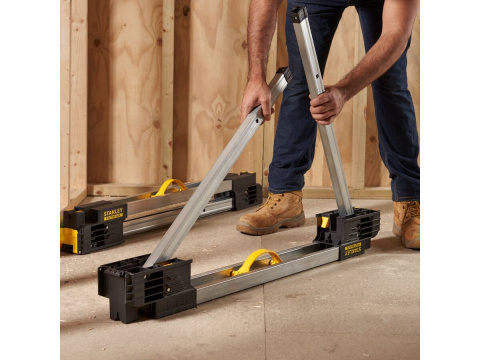 Składany stojak kobyłka 2 szt. Fold-Up Stanley 1-97-475