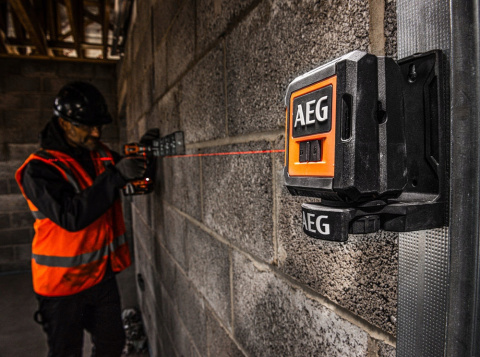 CLR215-B Laser krzyżowy 30m AEG