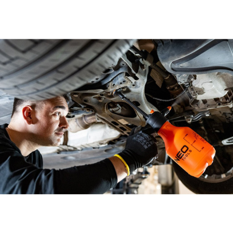 SPRYSKIWACZ OPRYSKIWACZ CIŚNIENIOWY WARSZTATOWY 1.5 LITRA NEO TOOLS 10-815