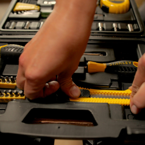 Stanley Zestaw narzędzi i akcesoriów w walizce 51 elementów