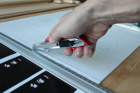 NOŻYK,OSTRZE ŁAMANE 18MM,SK5,REK.ALU.GUM. PROLINE 30041