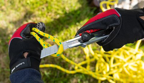 Nożyk uniwersalny z ostrzem łamanym SK5 18mm Proline 30042