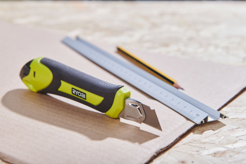 Nóż łamany nożyk tapicerski Ryobi RSK18