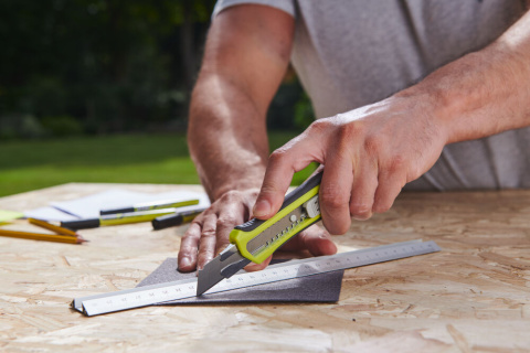 Nóż łamany nożyk tapicerski Ryobi RSK18