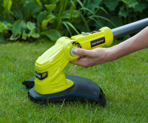 Podkaszarka akumulatorowa Ryobi ONE+ RLT183225F Wykaszarka + Aku 2,5Ah