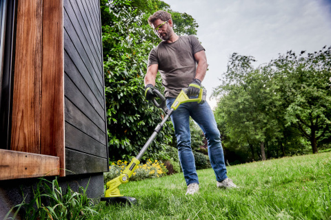 Podkaszarka akumulatorowa Ryobi ONE+ RLT183225F Wykaszarka + Aku 2,5Ah