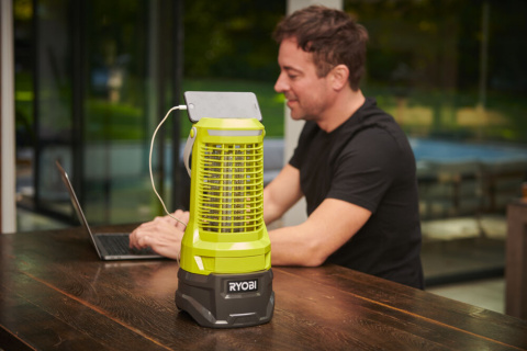 Lampa UV na owady Ryobi ONE+ RY18BZA-0 Owadobójcza Akumulatorowa RY18BZA-0