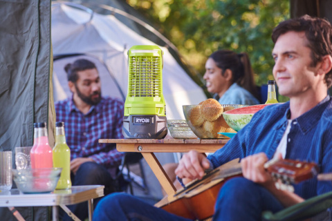 Lampa UV na owady Ryobi ONE+ RY18BZA-0 Owadobójcza Akumulatorowa RY18BZA-0