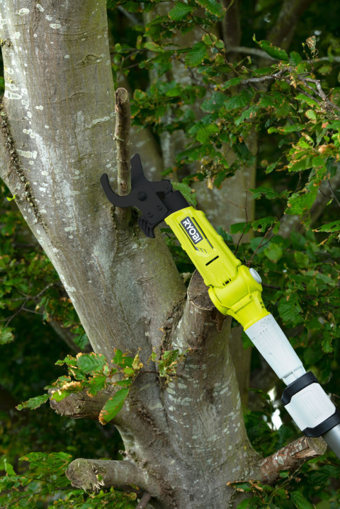 Sekator na wysięgniku Ryobi ONE+ RY18PLA-0 Akumualtorowe Do Gałęzi RY18PLA-0