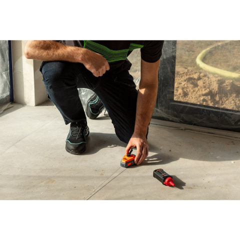 Sznurek traserski z przekładnią 3:1 + kreda czerwona barwnik NEO TOOLS