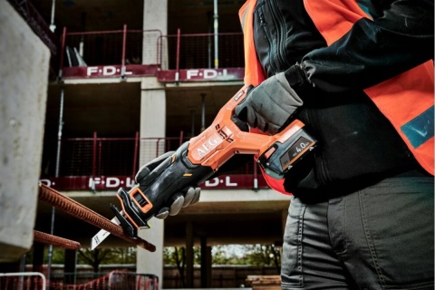 AEG POWERTOOLS BUS18C2-0 PIŁA SZBLASTA LISI OGON AKUMULATOROWA 18V