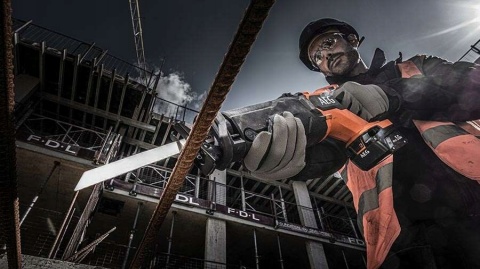 AEG POWERTOOLS BUS18C2-0 PIŁA SZBLASTA LISI OGON AKUMULATOROWA 18V