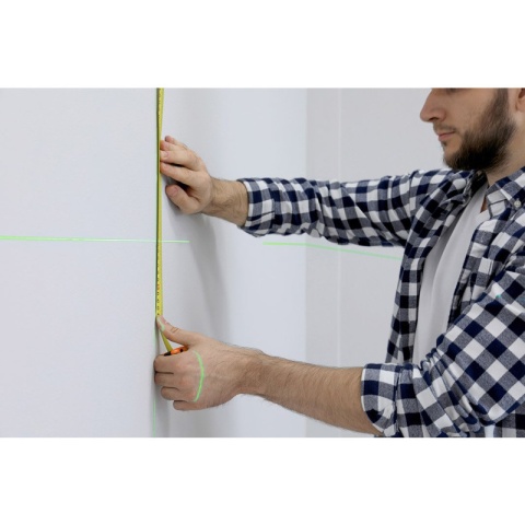 Laser Krzyżowy Samopoziomujacy 30m Etui Uchwyt Poziomica Laserowa NEO TOOLS 75-143