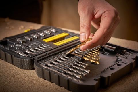 STANLEY ZESTAW WIERTEŁ I BITÓW W WALIZCE 50 ELEMENTÓW STA88546