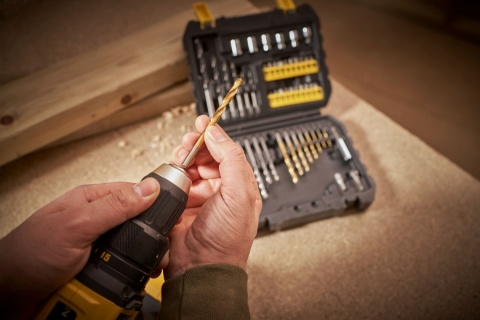 STANLEY ZESTAW WIERTEŁ I BITÓW W WALIZCE 50 ELEMENTÓW STA88546