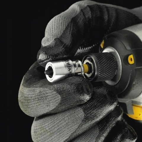 Magnetyczna tuleja do końcówek Bitów EXTREME IMPACT 50mm DT70547T DeWalt