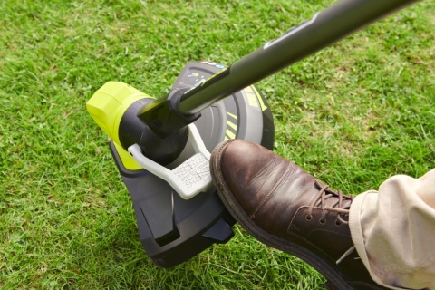 PODKASZARKA KOSA 33cm KOSIARKA AKUMULATOROWA 18V REGULACJA RY18LT33B RYOBI