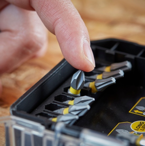 STANLEY FATMAX 55-elementowy zestaw bitów udarowych w kasecie STA88559