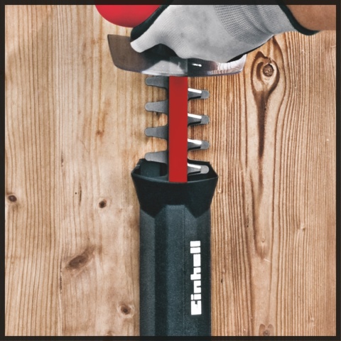 Einhell GE-EH 7067 Nożyce Elektryczne do Żywopłotu 700W Sieciowe Ostrze 67cm