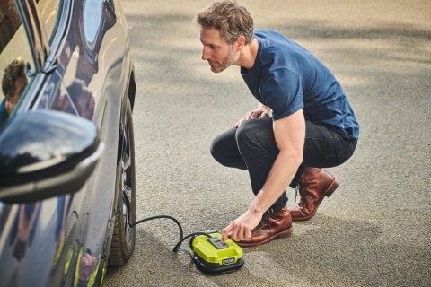 Kompresor Akumulatorowy Sprężarka Pompka Pompa do Kół Opon Materacy Aut Domu Garażu Bezprzewodowy Mobilny RYOBI 18V ONE+ RMI18-0