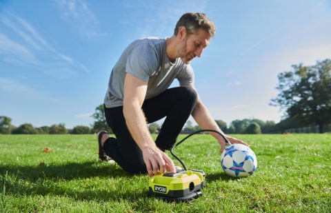 Kompresor Akumulatorowy Sprężarka Pompka Pompa do Kół Opon Materacy Aut Domu Garażu Bezprzewodowy Mobilny RYOBI 18V ONE+ RMI18-0