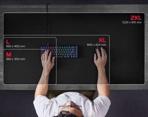 Podkładka pod mysz HyperX Pulsefire Mat Gaming rozmiar M czarna 36cm x 30cm 4Z7X3AA