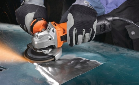 Szlifierka kątowa 1300W 125mm z osłoną tarczy lekka i wydajna do cięcia i szlifowania AEG WS 13-125 SXE