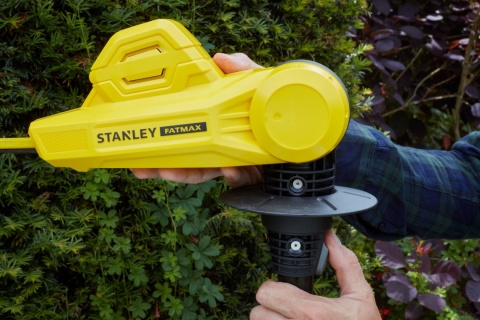 Nożyce do żywopłotu na wysiągniku teleskopowe FATMAX V20 45 cm STANLEY SFMCPH845B-XJ