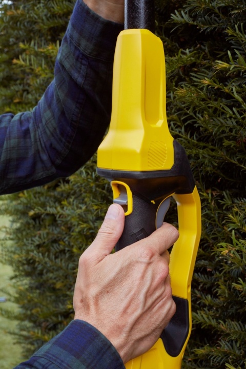 Nożyce do żywopłotu na wysiągniku teleskopowe FATMAX V20 45 cm STANLEY SFMCPH845B-XJ