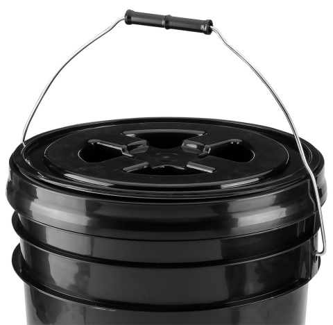 Wiaderko z separatorem i zakrętką 11-463