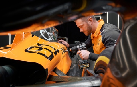 Wkrętarka Zestaw zasilanie akumulatorowe bezprzewodowe 18 V DeWalt DCD85MP2T-QW