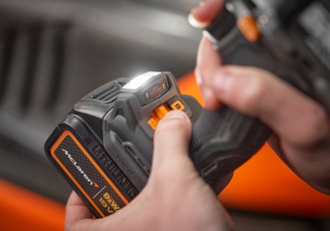 Wkrętarka Zestaw zasilanie akumulatorowe bezprzewodowe 18 V DeWalt DCD85MP2T-QW