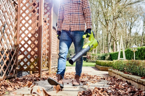 DMUCHAWA AKUMULATOROWA BEZPRZEWODOWA TECHNOLOGIA TURBO JET 18V ONE + RYOBI RY18BLA-0