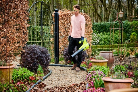 DMUCHAWA AKUMULATOROWA BEZPRZEWODOWA TECHNOLOGIA TURBO JET 18V ONE + RYOBI RY18BLA-0