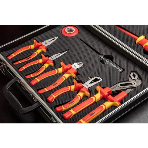 Zestaw szczypiec i wkrętaków 1000V narzędzia dla elektryka 13 sztuk w walizce NEO TOOLS 01-234