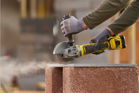 Szlifierka kątowa 18V FatMax V20 moc precyzja i niezawodność dla profesjonalistów Stanley SFMCG700B