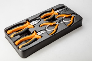 SZCZYPCE ZESTAW 5 SZTUK WKLADKA NEOTOOLS z wysokiej jakości stali hartowane indukcyjnie 84-230