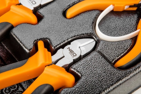 SZCZYPCE ZESTAW 5 SZTUK WKLADKA NEOTOOLS z wysokiej jakości stali hartowane indukcyjnie 84-230