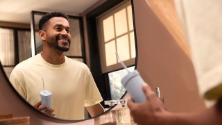 Irygator do zębów niebieski Sonicare Compact Flosser Philips 1000 HX3333/24