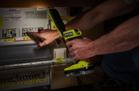 Lampa panelowa składana i gotowa do pracy lampe można obracać o 325° LED 18V Ryobi RSL18-0