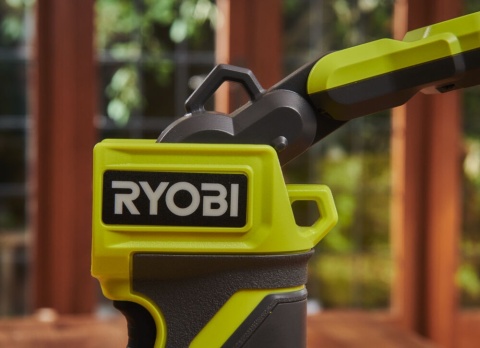 Lampa panelowa składana i gotowa do pracy lampe można obracać o 325° LED 18V Ryobi RSL18-0