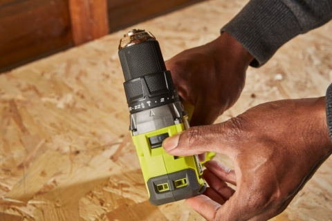 Wiertarko-wkrętarka udarowa 2x Akumulatory 2 Ah + Ładowarka Ryobi RPD18BL-2C20S