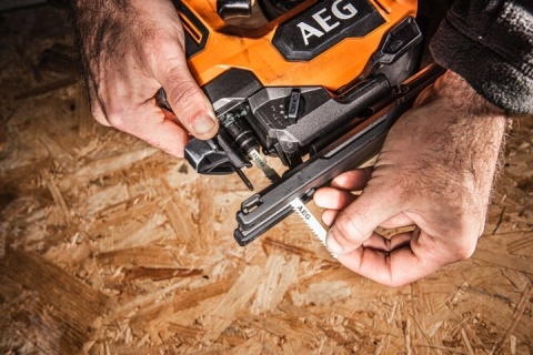 AEG BST18BLX2-0 - Akumulatorowa bezszczotkowa wyrzynarka 18V