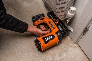 AEG GWOŹDZIARKA AKUMULATOROWA BEZSZCZOTKOWA 18V 16G B18BN16-0