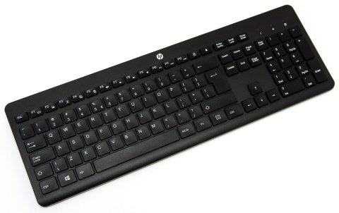 Bezprzewodowa klawiatura HP 230 czarna pełnowymiarowa z blokiem numerycznym 3L1E7AA QWERTY (duży enter)