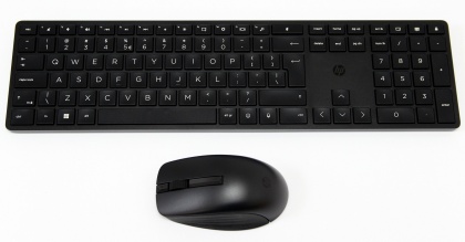 Bezprzewodowa klawiatura i mysz HP 650 czarna pełnowymiarowa z blokiem numerycznym 4R013AA QWERTY (duży enter)
