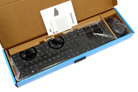 Bezprzewodowa klawiatura i mysz HP 650 czarna pełnowymiarowa z blokiem numerycznym 4R013AA QWERTY (duży enter)