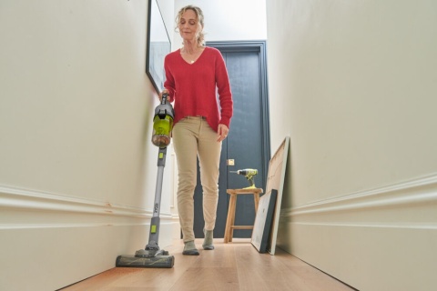 RYOBI ODKURZACZ RĘCZNY PIONOWY BEZPRZEWODOWY AKUMULATOROWY 18V RSVS18-0