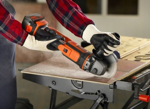 Szlifierka kątowa 18V 125mm M14 Black & Decker BCG720 + aku 4.0Ah